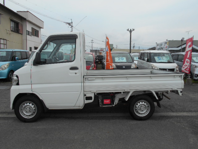 25年　クリッパートラック4WD　修復歴無　車輛本体68万円　支払総額70万円　車検7年8月20日迄ありすぐ乗れます。